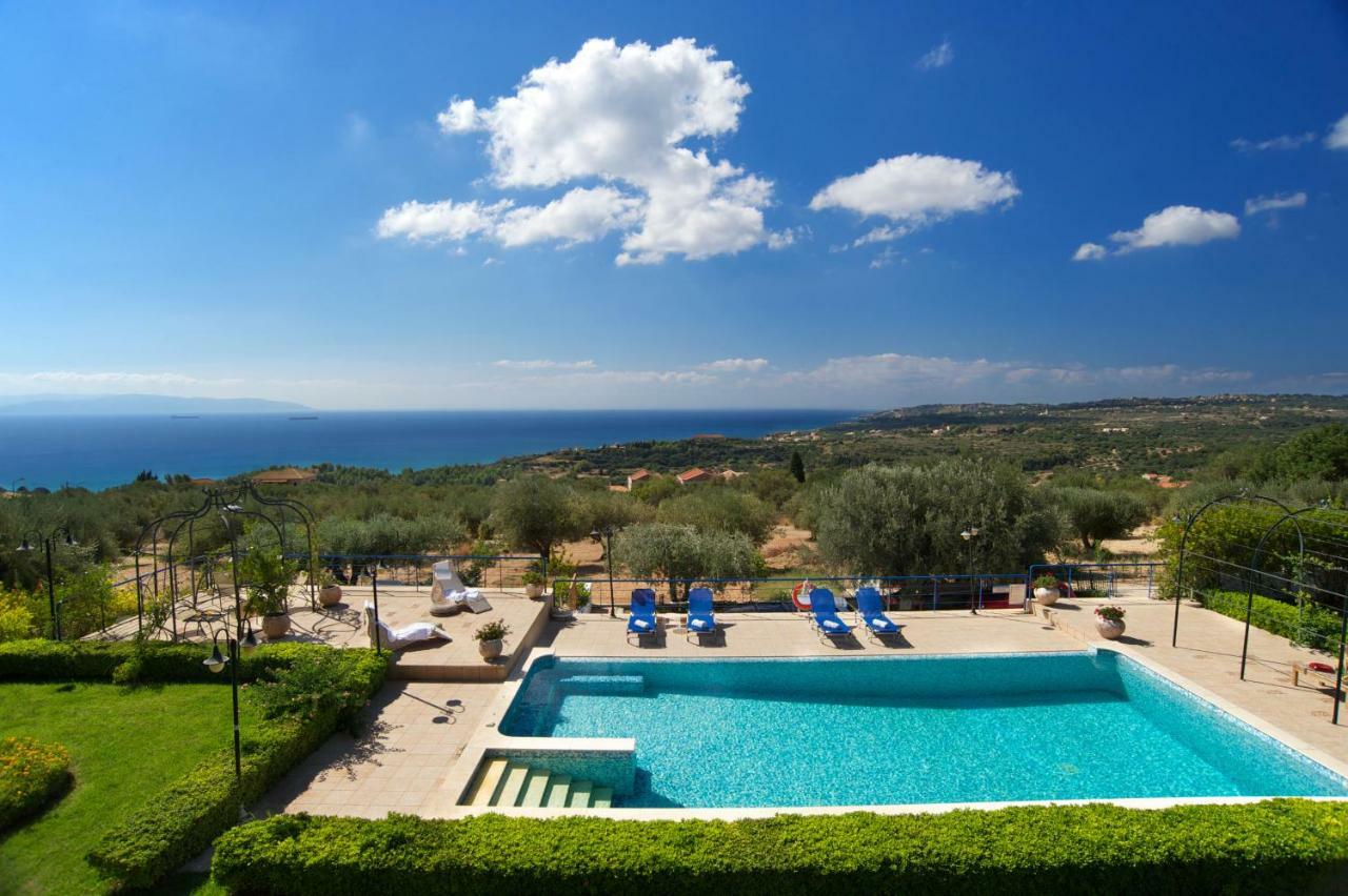 Lucia Simona Villas Mousata Exterior photo
